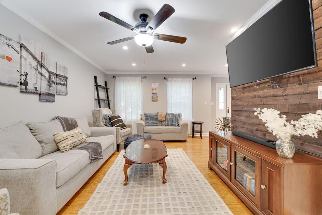Nature's Haven:4 Br/2.5 Bath, Game & Fire Pit * Tobyhanna
